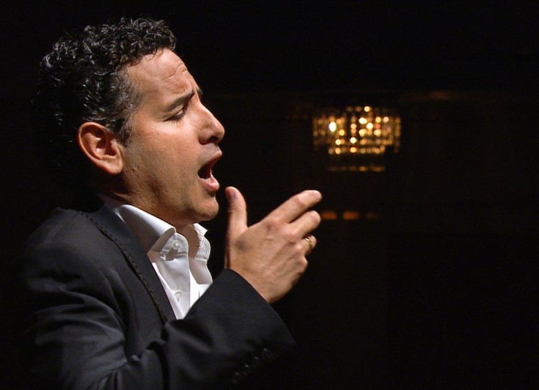 Juan Diego Flórez va de la ópera al bolero
