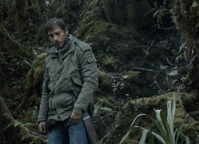 Alex Betancourt interpreta a Marcos, un guardabosques que se ha convertido en ermitaño. FOTO cortesía burning blue 