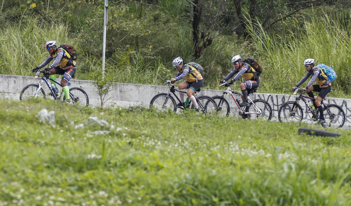 La categoría élite recorrerá 205 kilómetros en tres días por la quebrada topografía de la capital antioqueña. FOTO ROBINSON SÁENZ