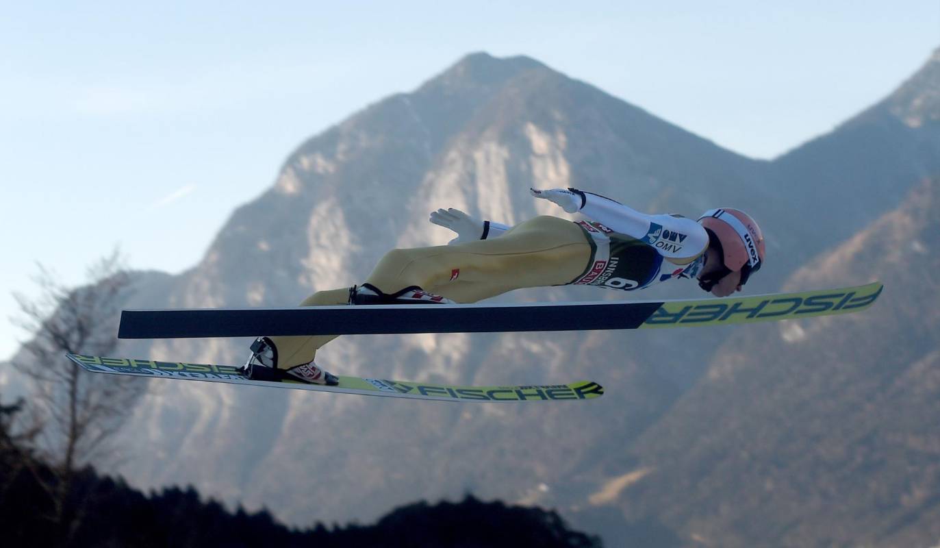 Competencia de salto de esquí en Innsbruck, Austria. FOTO AFP