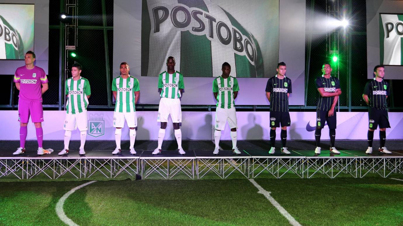 La nueva ropa del equipo verde estará a la venta desde este viernes en todas las tiendas verdes y Nike. Foto Donaldo Zuluaga.