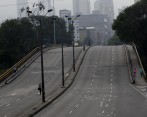 El aire más dañino en Medellín según el Área Metropolitana está en las zonas aledañas al Museo de Antioquia, la Universidad Nacional y el Politécnico Jaime Isaza Cadavid. FOTO Donaldo zuluaga