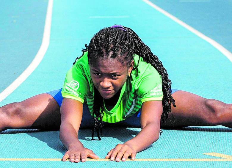 Evelyn es campeona nacional en 100, 200 y 4x100 metros. Ahora le apunta a un título mundial. FOTO Julio C. Herrera 