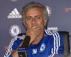 El entrenador del Chelsea, el portugués José Mourinho, ha señalado a siete futbolistas de la primera plantilla. FOTO REUTERS