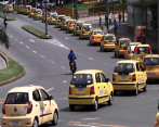 Taxistas protestaron pacíficamente contra el sistema de transporte Uber