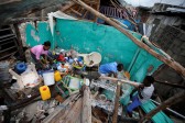 Calificada por la ONU como la peor crisis humanitaria que azota a Haití desde el devastador terremoto del 2010, Matthew impactó el martes Cuba y Haití con vientos de 230 kilómetros por hora, destrozando pueblos, tierras de cultivo y complejos turísticos. (Los Cayos, Haití. FOTO Reuters)