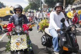 Un grupo de motos Vespa se unió a la celebración. FOTO EDWIN BUSTAMANTE