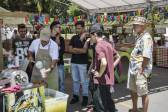 Comida, ropa y arte se unieron en el Bazar de las Flores.