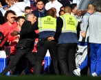 Mourinho casi se va a los puños en el Chelsea- United