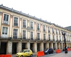 El alcalde actual Enrique Peñalosa fue elegido con 906.058 votos, el 33 %. En la foto, el Palacio Liévano. FOTO Colprensa