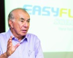 Alfonso Ávila, presidente de EasyFly, destacó que por la pandemia la empresa opera al 65 %, redujo su flota de aviones de 21 a 16 y disminuyó en un 30 % su personal. FOTO carlos velásquez