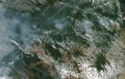 El satélite NASA’s Aqua captó imágenes del incendio forestal en Brasil. FOTO: NASA