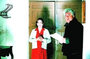 CortesíaPedro Almodóvar opina que éste ha sido su rodaje más grato. Excepcional. Con Carmen Maura, chica Almodóvar por esencia.