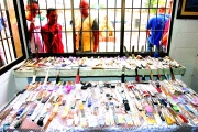 Henry AgudeloEntre la cárcel de máxima seguridad de Itagüí, el Buen Pastor y Bellavista, recogieron poco más de 600 armas blancas. Quinientas de ellas fueron entregadas por los presos de este último penal.