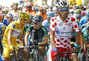 Reuters El colombiano Juan Mauricio Soler (derecha) cayó dos puestos en la general.