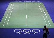 Reuters | El campo de juego de individuales está delimitado por las líneas laterales interiores y la del fondo; el de dobles por las líneas laterales exteriores y la del fondo.