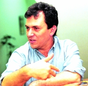 Alonso Salazar, secretario de Gobierno de Medellín