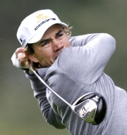 AP Villegas sigue en ascenso en la clasificación mundial del golf.