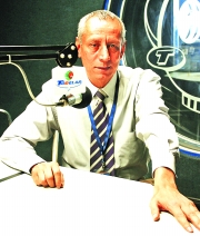 Alfredo Velásquez, "con mucho ánimo"