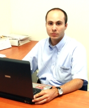 Héctor Vélez, director de mercadeo Ayurá Motor