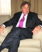 Dick Morris considera que el TLC será aprobado con modificaciones