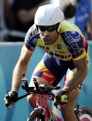 AP Colombia insistirá ante la UCI para que el paisa Santiago Botero pueda representar al país en los Juegos Olímpicos de Pekín 2008.