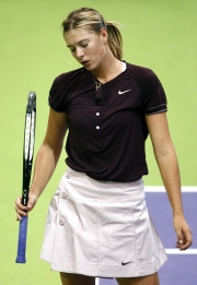 Reuters Sharapova fue la única capaz de arrebatarle un set a Justine Henin.