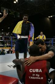 Eléider Álvarez, campeón panamericano en busca de espacio.
