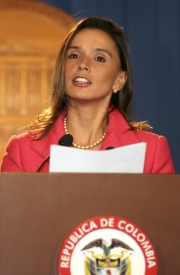 AP La canciller María Consuelo Araújo estuvo al frente de su cargo por seis meses.