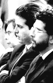 Juan Manuel Galán (al centro) y Gloria Pachón (viuda de Luis Carlos Galán) se negaron a participar en los alegatos durante el juicio.