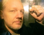 Julian Assange habría sido espiado por una empresa española. FOTO: AFP