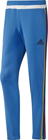 Estas camisas tipo polo, camisetas, sudaderas, chaquetas y pantalonetas serán utilizadas por la Selección Colombia en la Copa América. FOTO CORTESÍA.