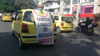 Líderes del gremio taxista han expuesto que su movilización es de carácter pacífico, y que con ella no buscan obstaculizar las vías. Foto: Juan David Úsuga