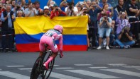 Nairo Quintana fue superado por 31 segundos por el holandés Tom Dumoulin. FOTO AFP