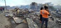 Así fue el voraz incendio en el municipio de Riosucio, Chocó y que dejó 72 viviendas afectadas, 320 personas damnificadas y muertas a una niña de 8 años y una mujer de 25. FOTO EMERSON MENA