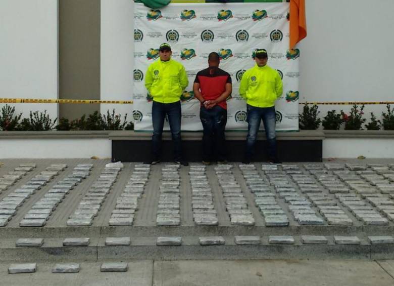 La Policía de Antioquia confirmó este lunes la incautación de media tonelada de cocaína en el municipio de Necoclí, Urabá antioqueño. FOTO CORTESÍA