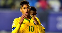 Neymar espera de la Conmebol rebaja de la sanción de 4 fechas que se le impuso al ser expulsado, por agresión a contrario en el juego ante Colombia. Pese a ello su paso por la Copa América ha sido pobre. FOTO reuters