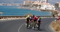 Benjamín King hizo valer la escapada para ganar la cuarta etapa de la Vuelta a España. FOTO EFE
