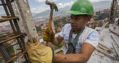El auge de construcción en Medellín y el Valle de Aburrá está dinamizada por el sector vivienda y las grandes obras de infraestructura. FOTO: ESTEBAN VANEGAS