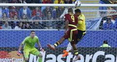 Salomón Rondón marcó el único gol del partido. FOTO AP