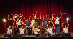 Integrantes de las fundaciones Azul Ilusión e Iberacademy. Agradecimiento: Teatro Metropolitano. 