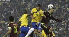 Thiago Silva (14) de Brasil marcó el primer gol ante Venezuela. Al final victoria 2-1, triunfo para los orientados por Dunga. FOTO ap