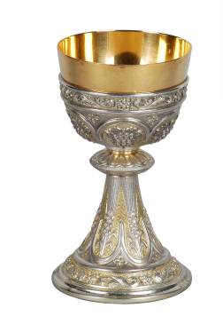 No hay certeza de si la copa en que Jesús tomó vino en la última cena haya sido de metal o de madera. FOTO sstock