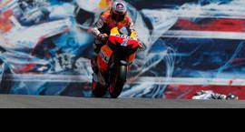 Stoner vence en Laguna Seca y Hernández fue 12 | FOTO REUTERS