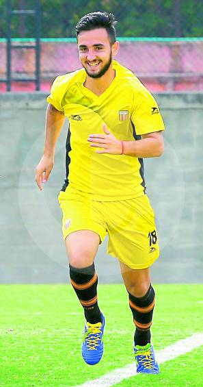 Juan Ramón García conoce el trabajo del cuerpo técnico del Envigado y eso le ayuda para la adaptación. FOTO Juan A. Sánchez