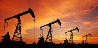 El descenso del precio en el barril de petróleo se explica por el bajón en la demanda debido al covid-19
