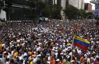 En Venezuela las movilizaciones de la oposición han disminuido su convocatoria respecto a las protestas de Enero de 2019. FOTO AFP