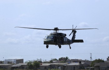 El Black Hawk se precipitó con 16 militares a bordo. FOTO: COLPRENSA