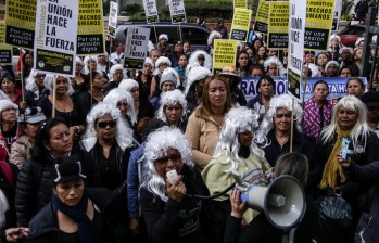 Protesta de madres comunitarias. FOTO Colprensa