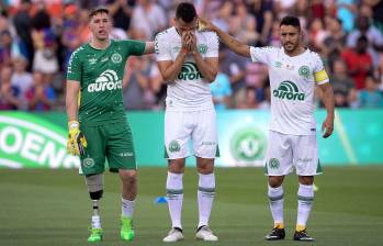 El defensa brasileño Neto se retira del fútbol. FOTO AFP